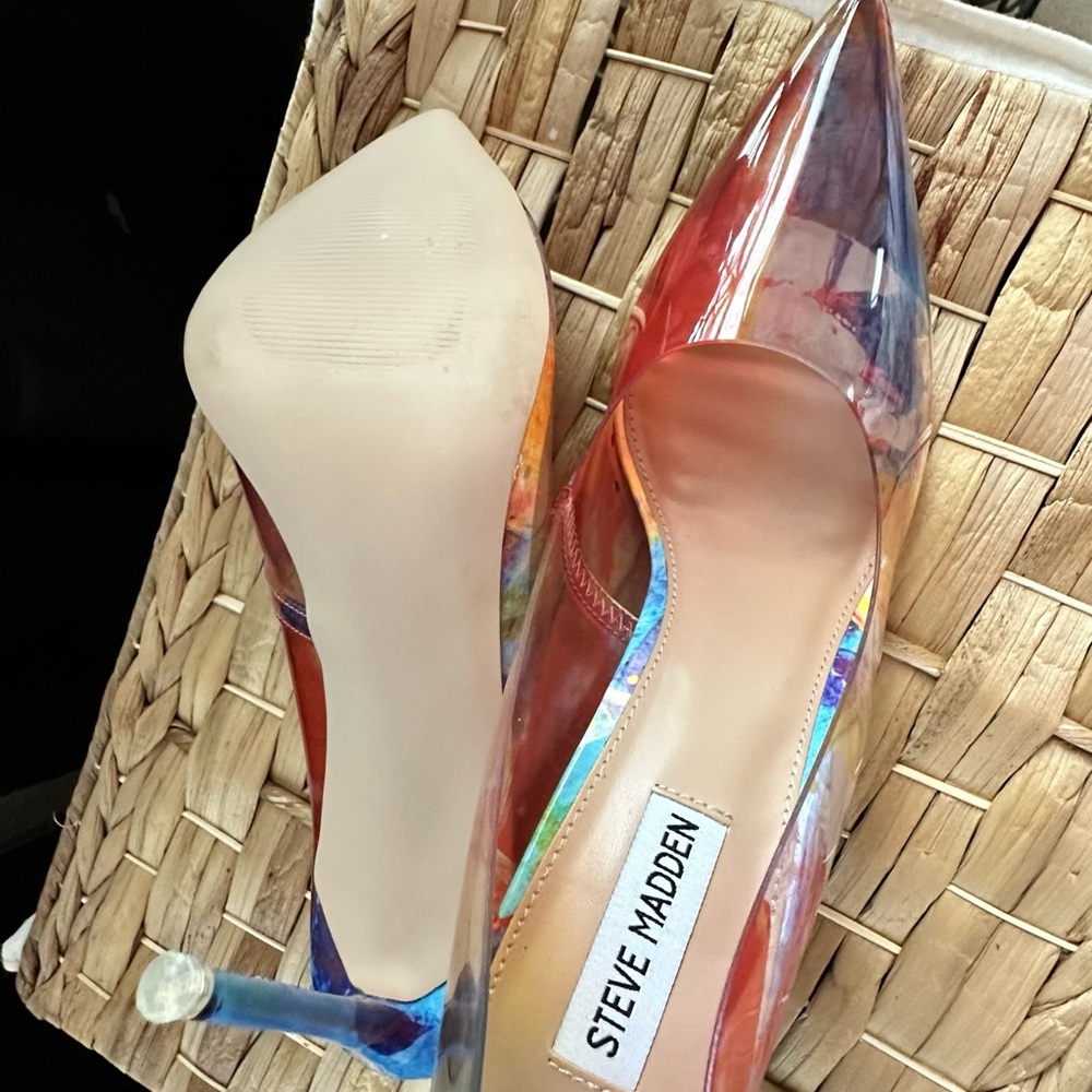 Steve Madden Colorful Abstract Women's Heels - Picture 5 of 5